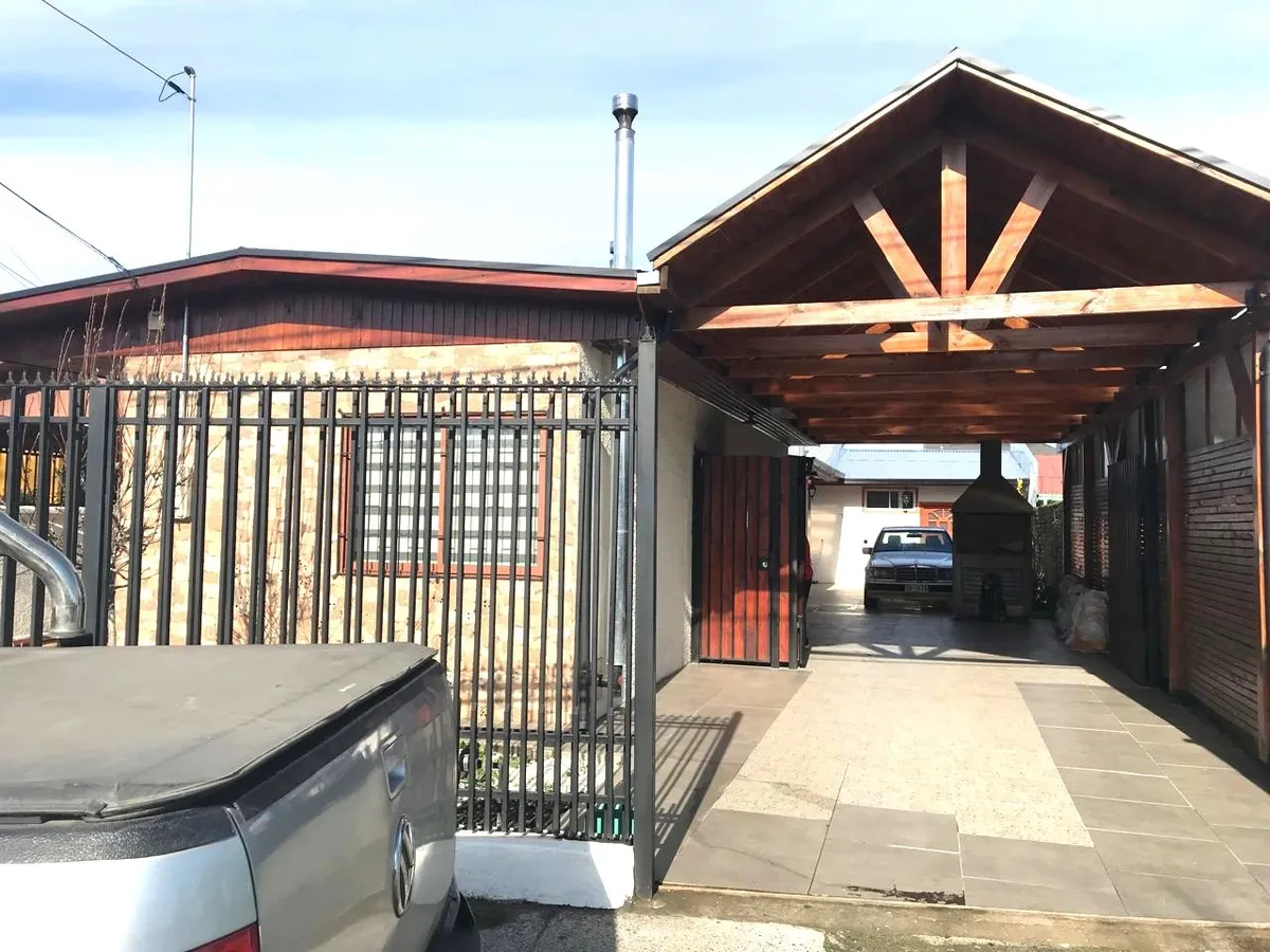 Amplia Casa En Excelente Estado, Juan De Dios Olivares